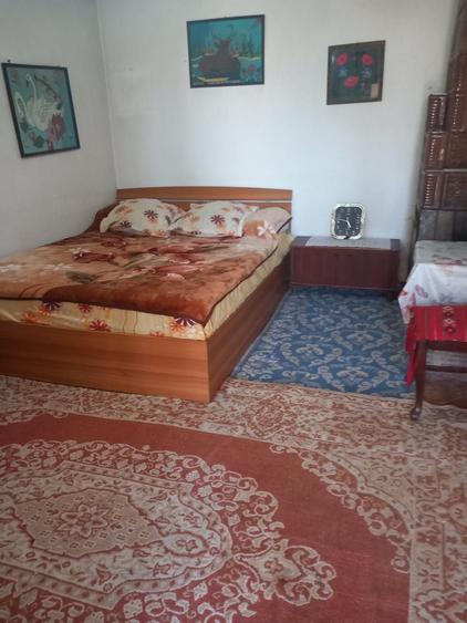 Casă cu 4 camere în Stroiești