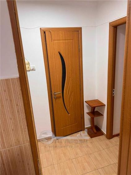 Apartament cu 2 camere semidecomandat în Galata