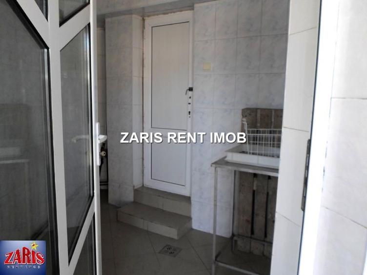 Spațiu comercial, de 50 mp, în Central