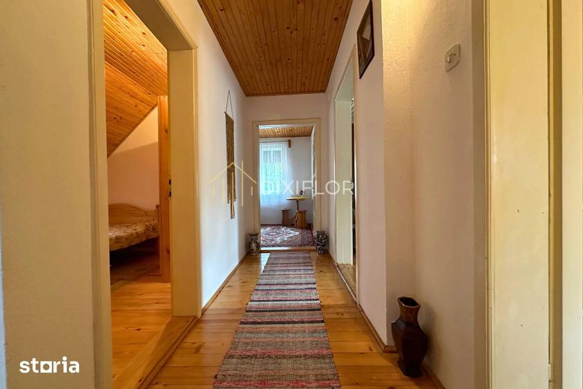 Casă cu 4 camere cu Teren 477 Mp în Sovata