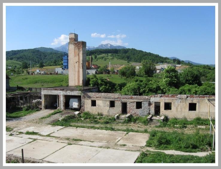 Teren Construcții intravilan de 28864 mp, în Periferie