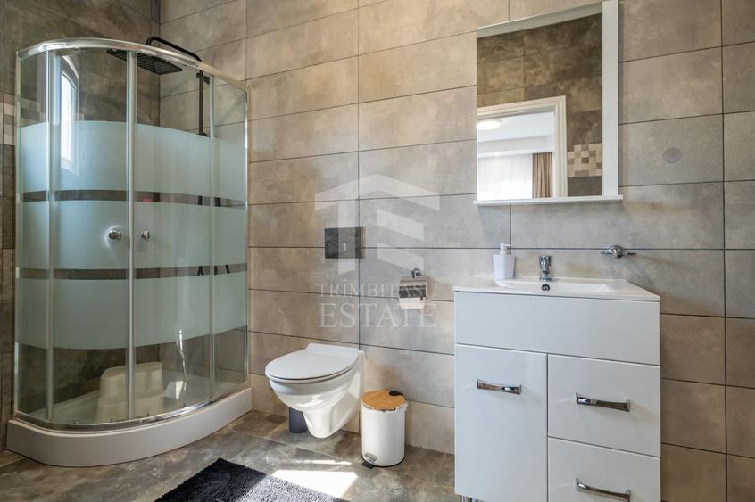 Casă individuală cu 5 camere cu Piscina în Siminoc