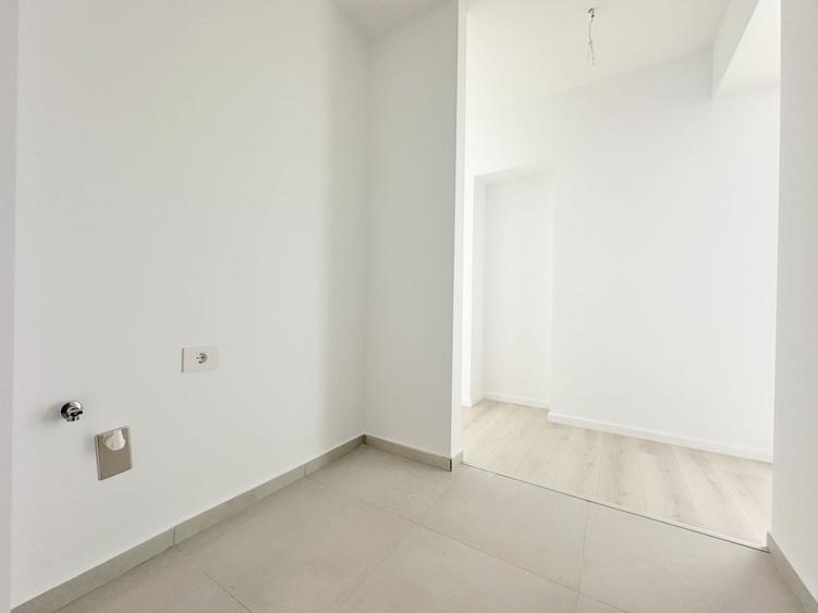 Apartament cu 2 camere decomandat în Lipovei