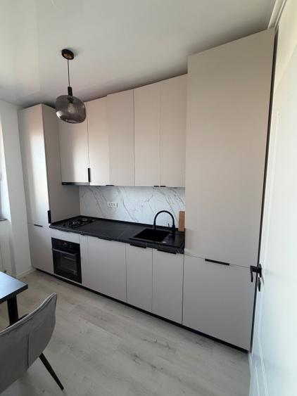 Apartament cu 2 camere semidecomandat în Universitate