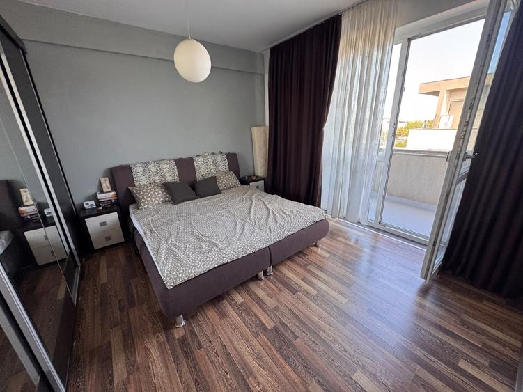 Apartament cu 2 camere decomandat în Drumul Taberei