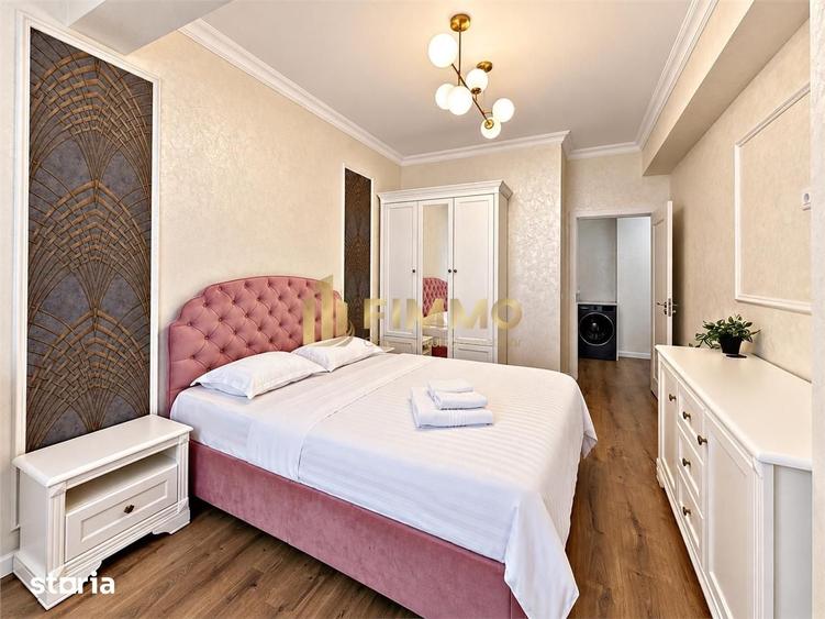 Apartament cu 3 camere semidecomandat în George Enescu