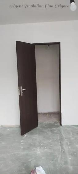 Casă cu 5 camere în Câmpineanca