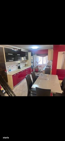 Apartament cu 3 camere în Nord