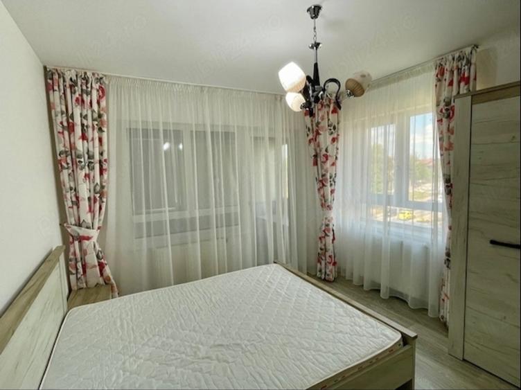 Apartament cu 2 camere decomandat în Nicolina