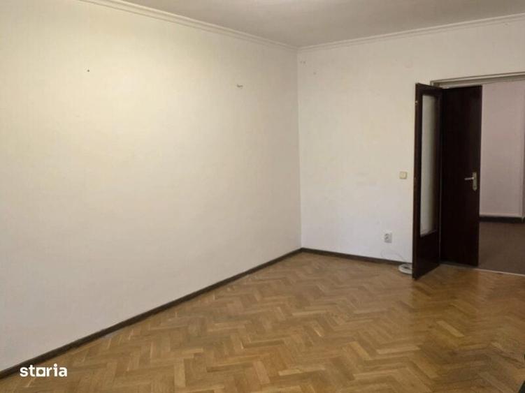 Unirii, Piata Alba Iulia, stradal - 7