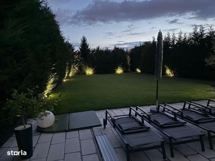 Casă cu 4 camere în Lunei