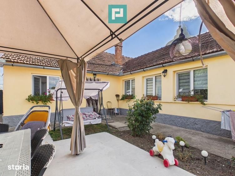 Casă cu 3 camere în Turnu