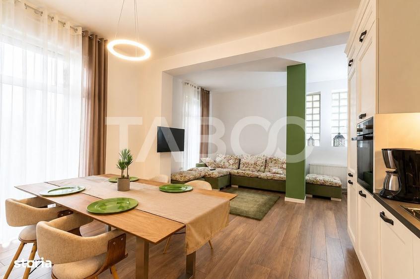 Apartament cu 3 camere semidecomandat în Calea Dumbrăvii