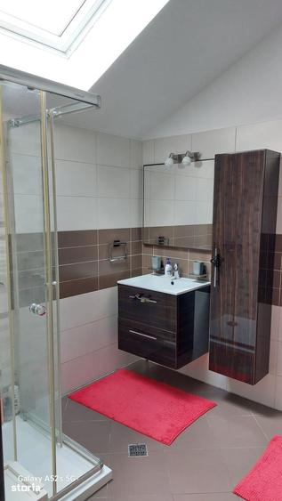 Casă cu 4 camere cu Teren 1367 Mp în Balotești