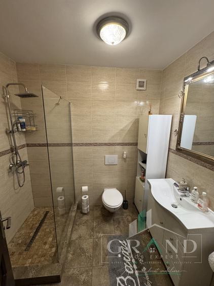 Apartament cu 2 camere semidecomandat, mobilat în Mănăștur