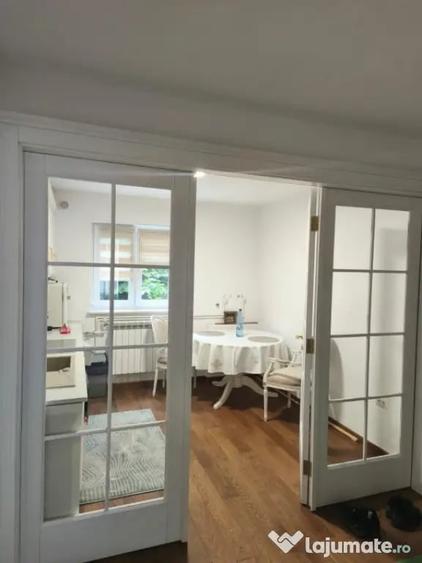 Apartament cu 3 camere decomandat în Rădăuți
