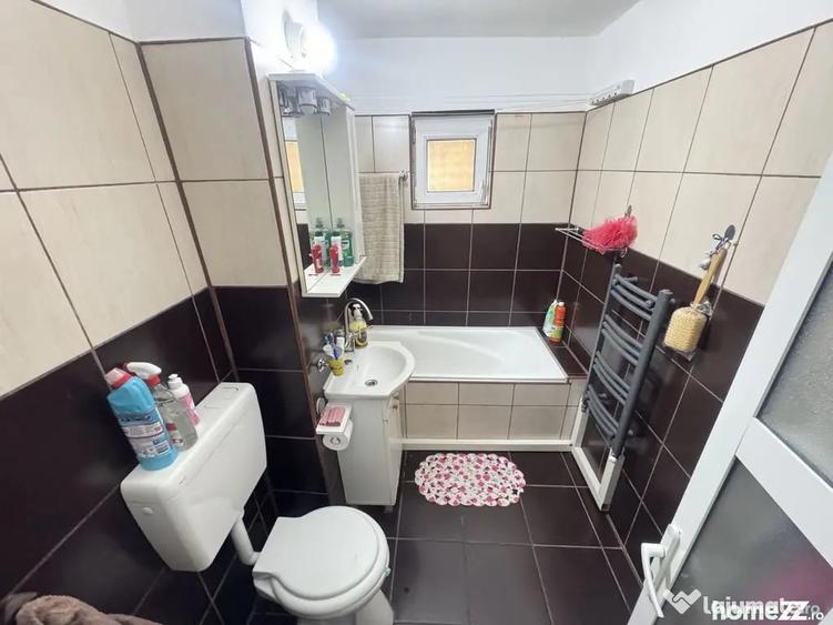 Apartament cu 2 camere semidecomandat în Poarta 6
