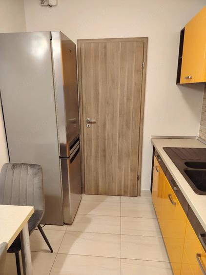 Apartament cu 2 camere decomandat în Aradului