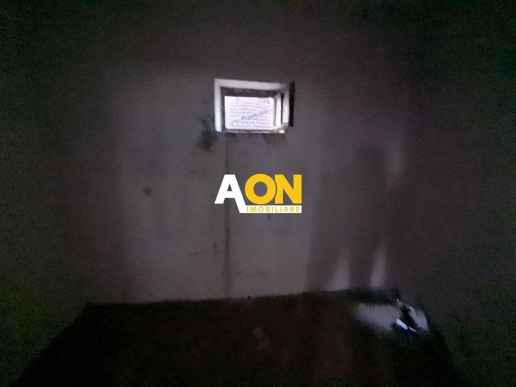 Casă individuală cu 2 camere cu Canalizare în Pâclișa