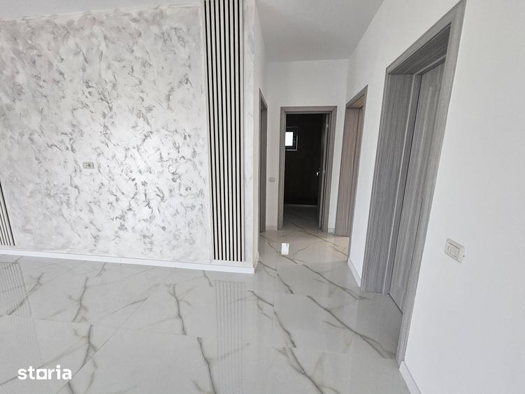 Casă cu 4 camere decomandat cu Teren 500 Mp în Ștefănești