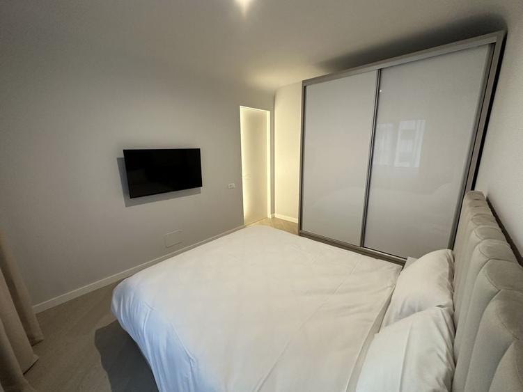 Apartament cu 2 camere semidecomandat în Pipera