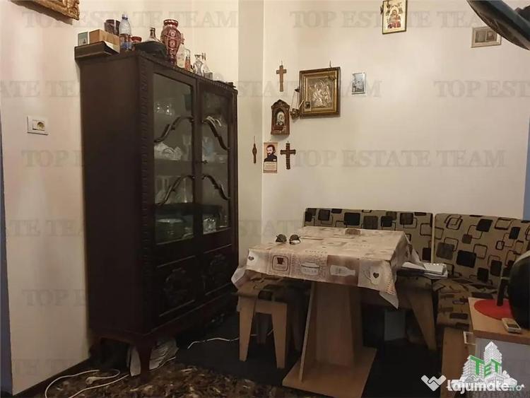 Apartament cu 3 camere decomandat, mobilat în Central