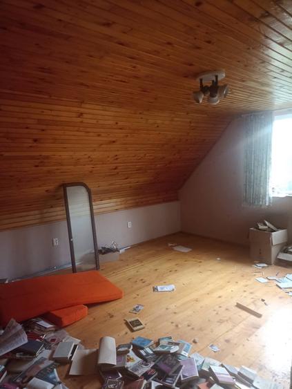 Casă individuală cu 6 camere cu Teren 1000 Mp în Angheluș