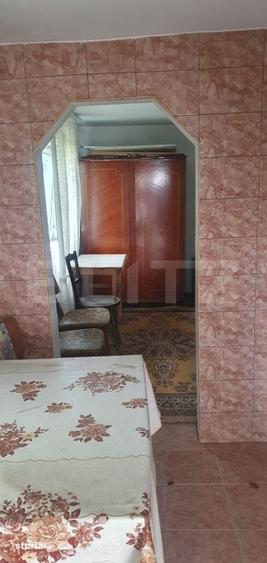 Casă cu 6 camere cu Teren 250 Mp în Central