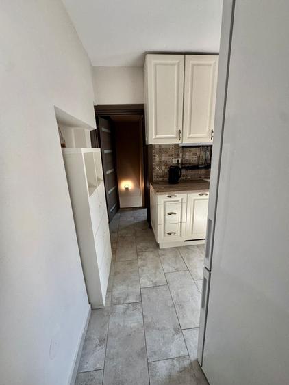 Apartament cu 2 camere decomandat în Peninsula