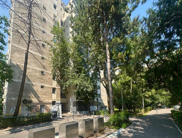Apartament cu 2 camere circular în Drumul Taberei
