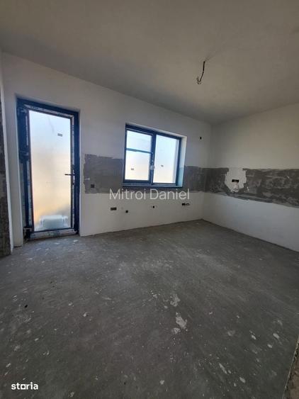 Duplex integral de vanzare - Pitesti - Tancodrom - Teren 580 mp