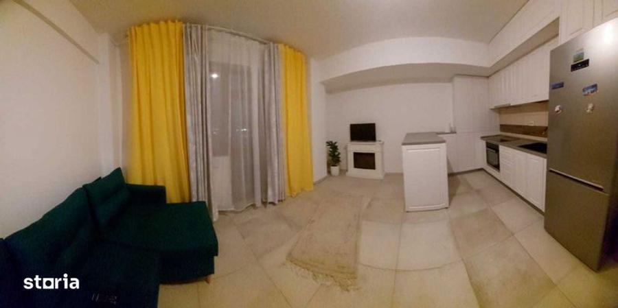 Apartament cu 2 camere decomandat în Baza 3