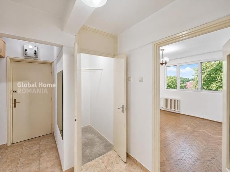 Apartament cu 2 camere decomandat în Drumul Taberei
