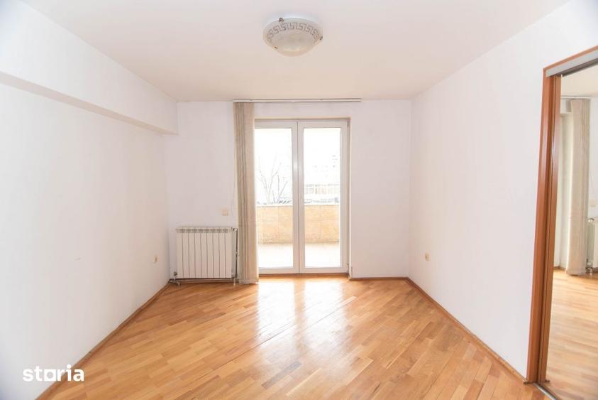 Apartament cu 3 camere în Ultracentral