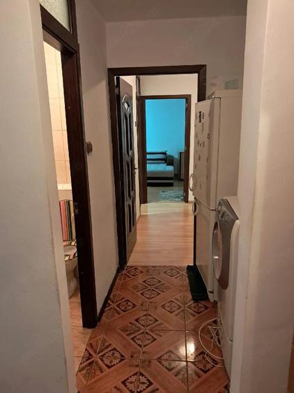 Apartament cu 4 camere decomandat în Micro 21