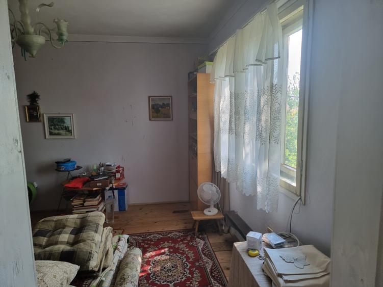 Casă individuală cu 3 camere cu Canalizare în Viforâta
