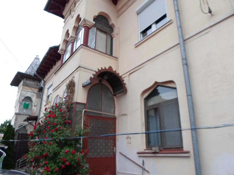 Apartament cu 2 camere decomandat în Ultracentral