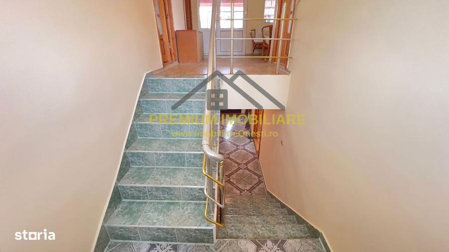 Casă cu 6 camere cu Teren 2500 Mp în Bogdănești