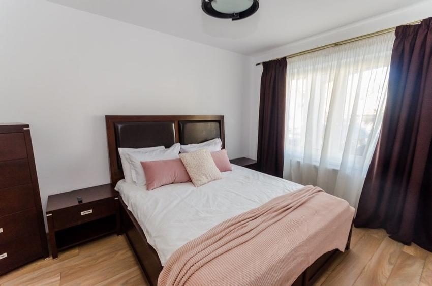 Apartament cu 3 camere decomandat, mobilat în Șelimbăr