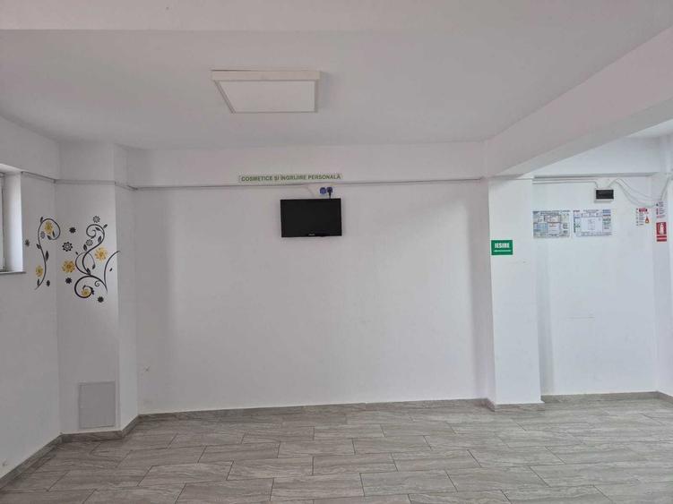 Spațiu comercial, de 59 mp, în Vișan