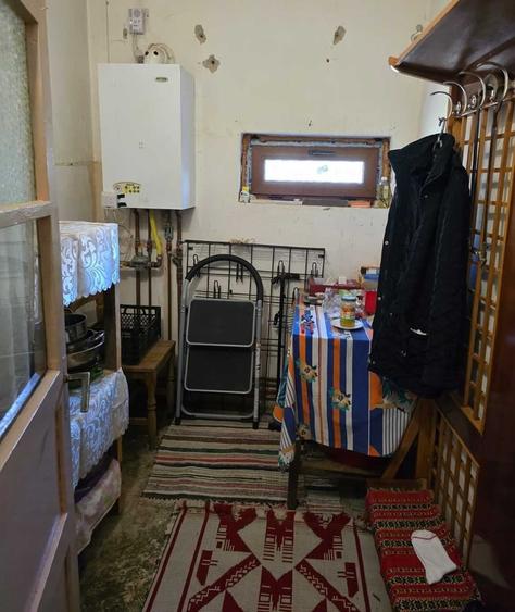 Casă cu 3 camere în Central
