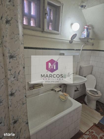 Casă cu 4 camere cu Teren 250 Mp în Muncitoresc