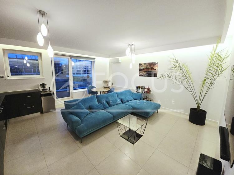 Apartament cu 3 camere semidecomandat, mobilat în Aviației