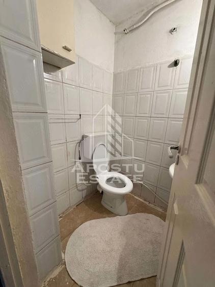 Apartament cu 2 camere decomandat, mobilat în Fratelia