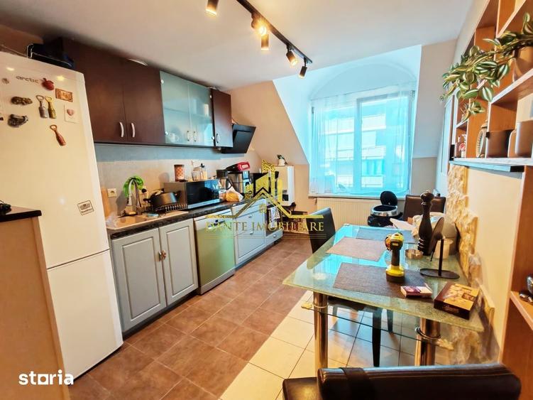 Apartament cu 2 camere în Andrei Mureșanu