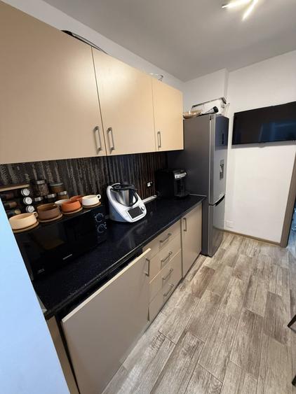 Apartament cu 2 camere decomandat, mobilat în Km 5
