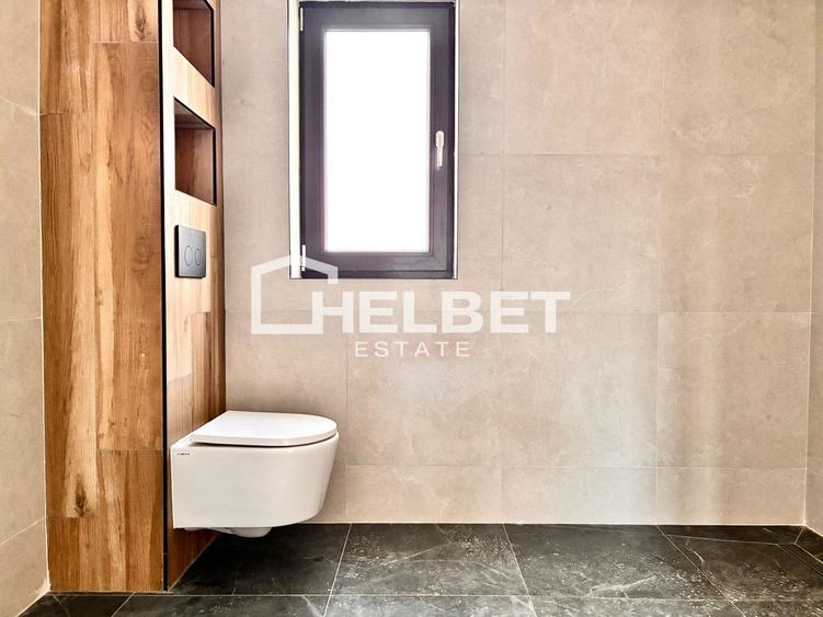 Duplex cu 4 camere cu Canalizare în Central