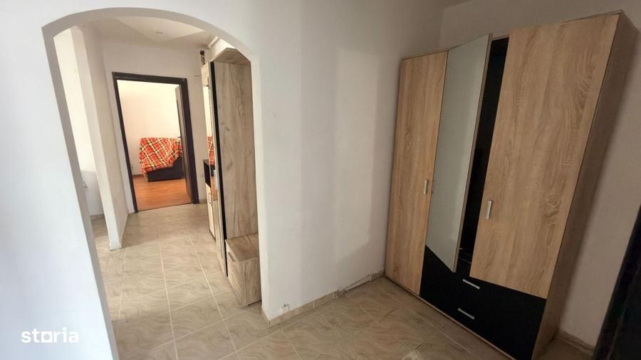 Apartament cu 2 camere decomandat în Vasile Aaron