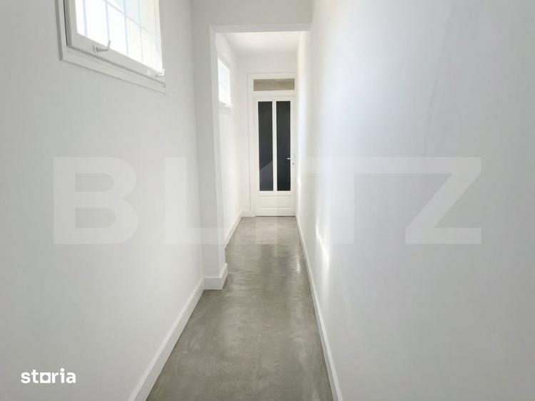 Casă cu 9 camere cu Teren 111 Mp în Brazda lui Novac