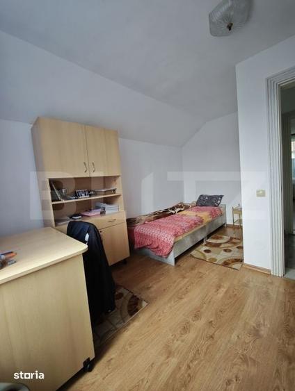 Casă cu 5 camere cu Teren 998 Mp în Central